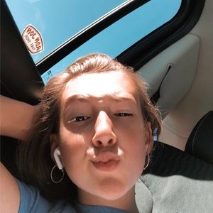 Meet your Posher, Savanna